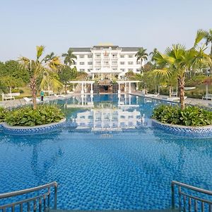 La Saveur De Hoa Binh Resort